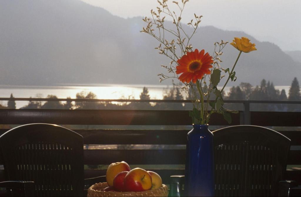 St. Oswalderhof Bed & Breakfast Portschach am Woerthersee Exterior photo